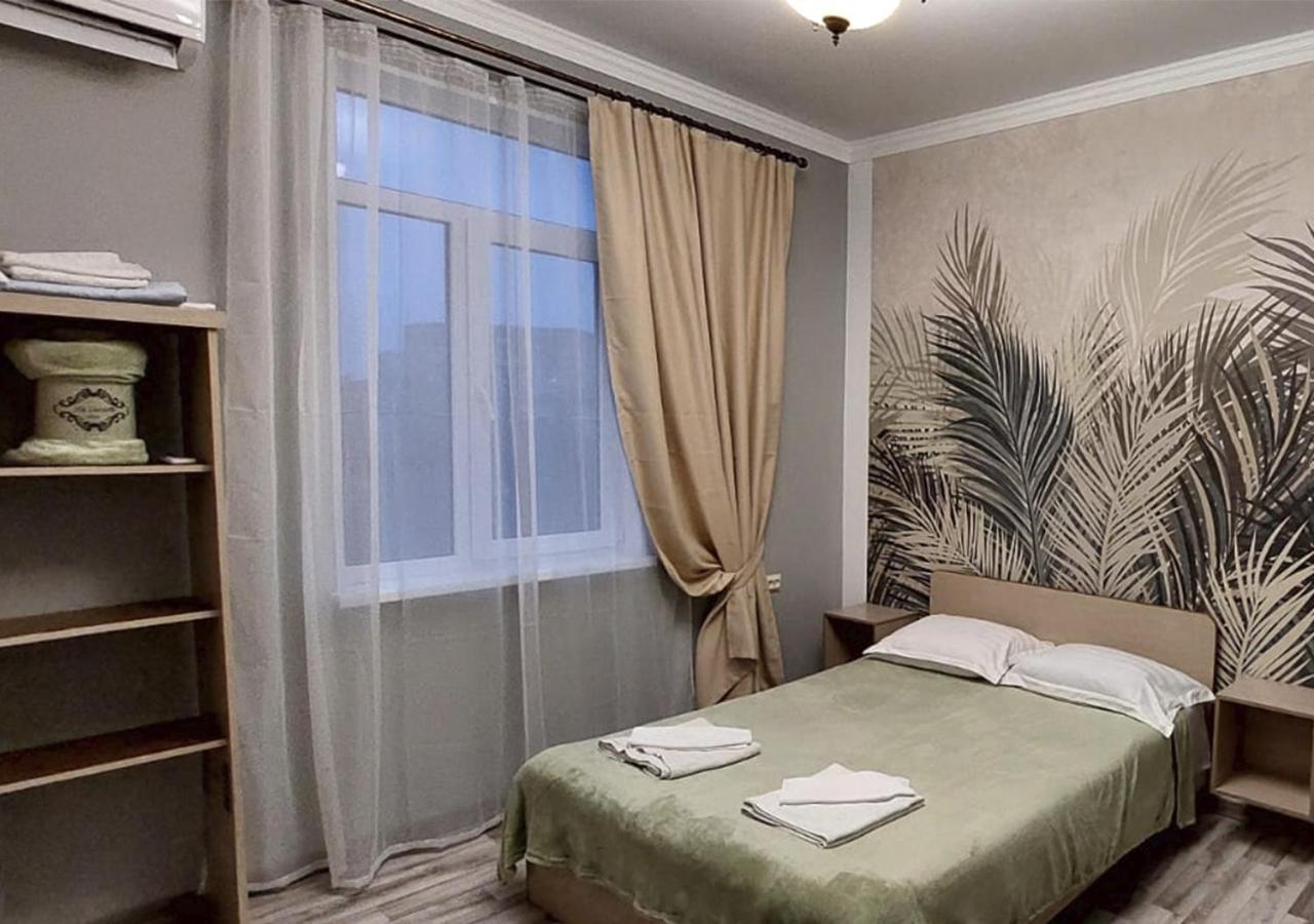 Guest House Anna Sukhumi Luaran gambar