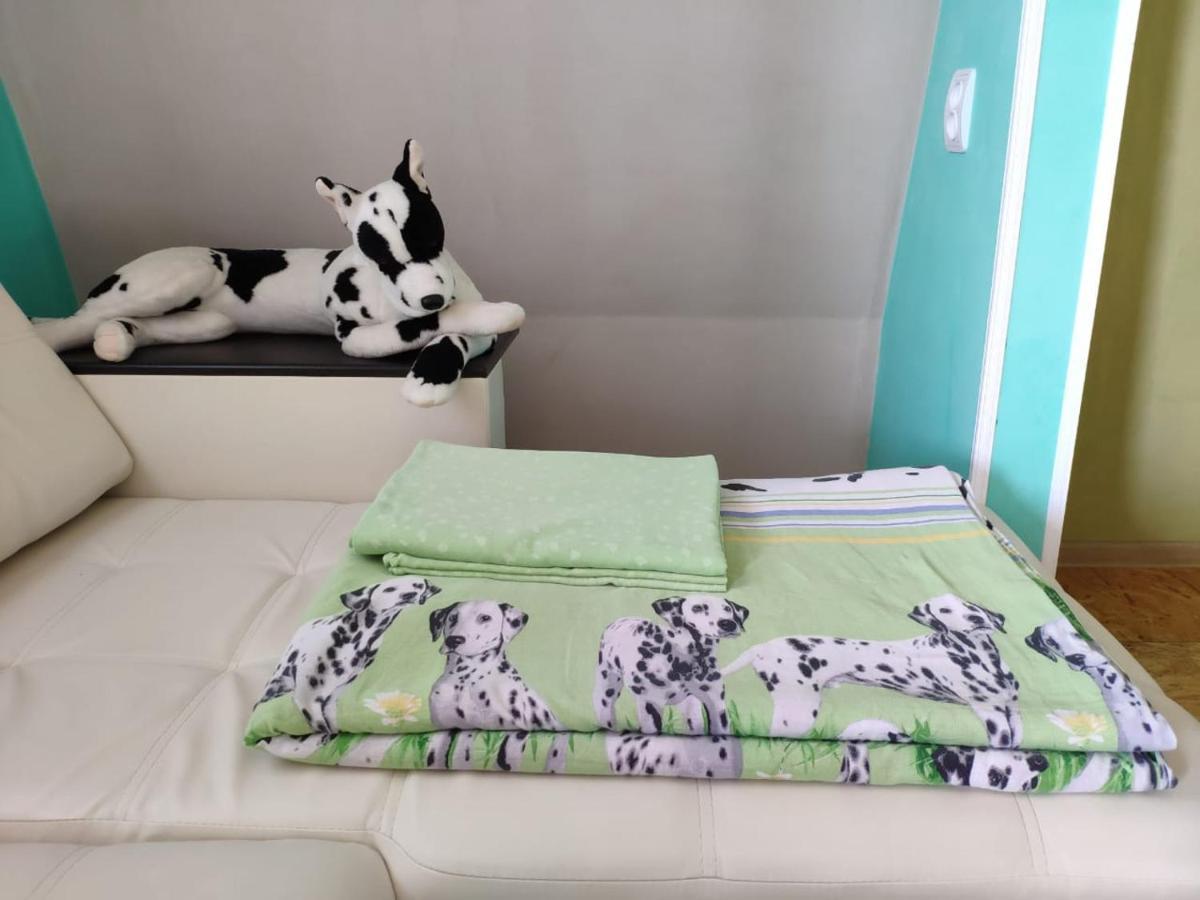 Guest House Anna Sukhumi Luaran gambar