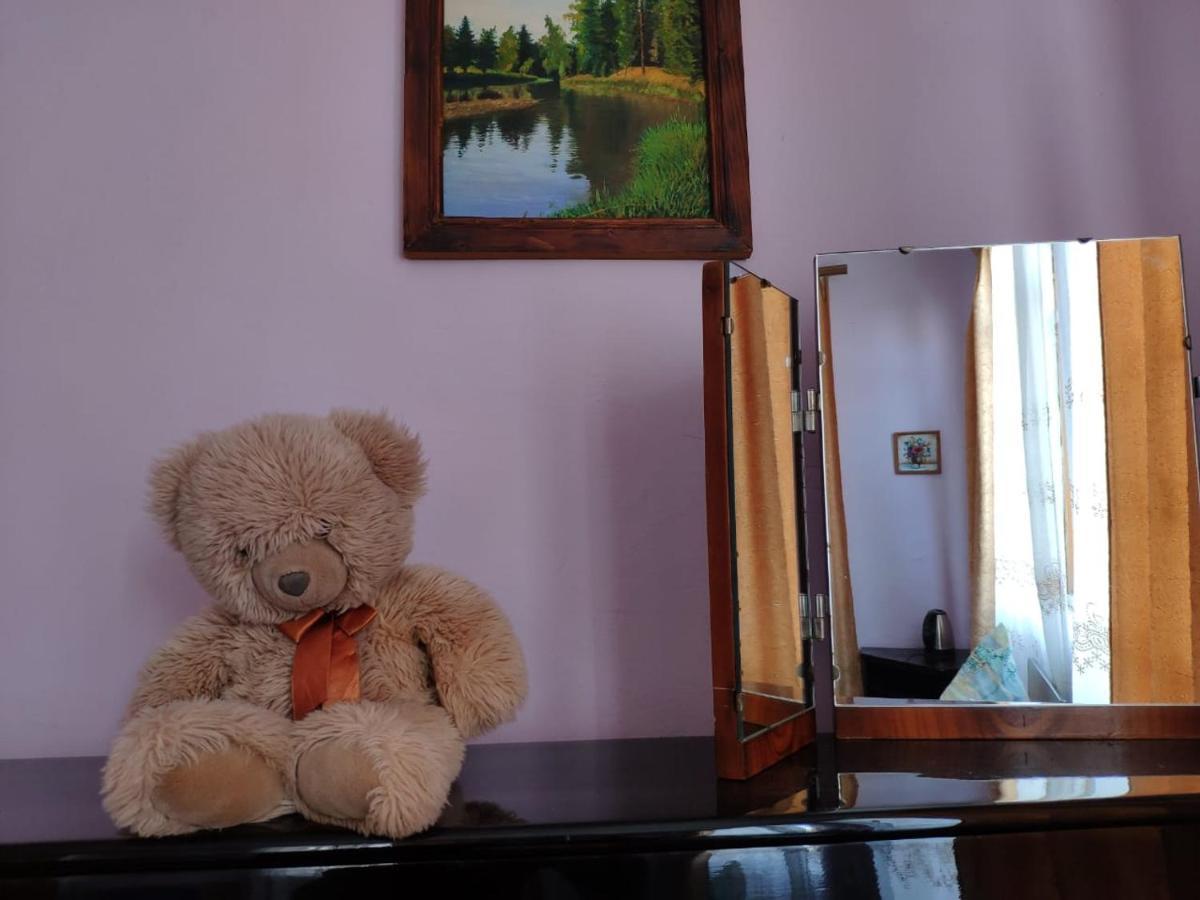 Guest House Anna Sukhumi Luaran gambar